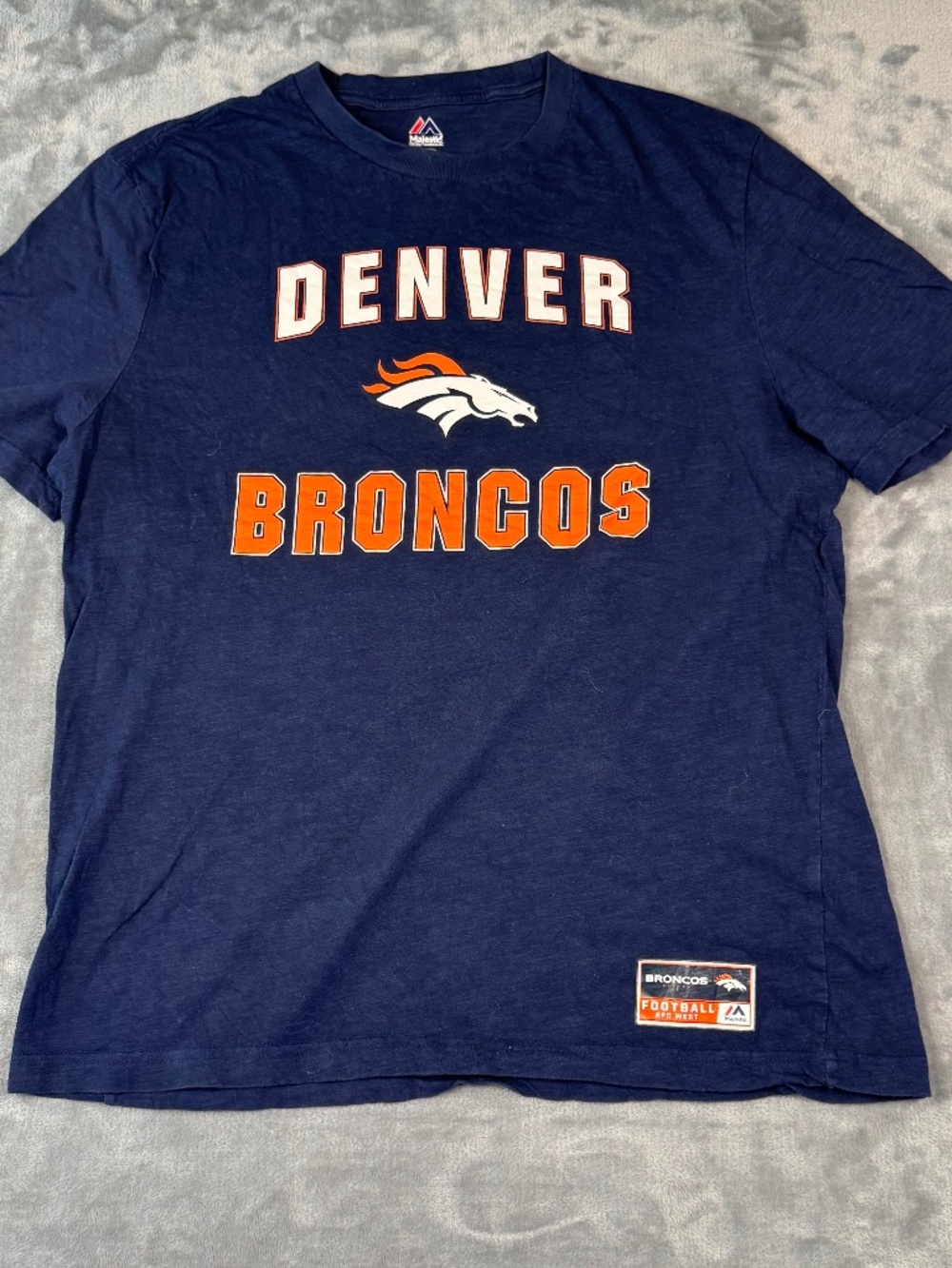 Denver Broncos T-Shirt Men Large Navy Blue Football Graphic